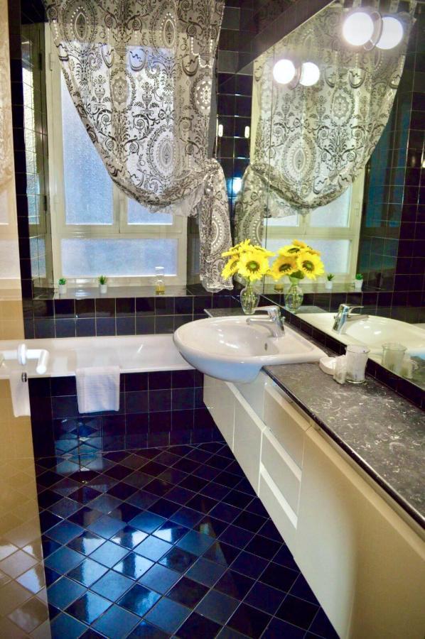 Appartamento In Pieno Centro Roma - Lily'S House Ngoại thất bức ảnh